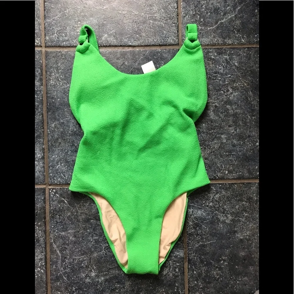 NWT Anthropologie PilyQ Hailey one piece swim L